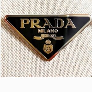 Prada Men's Black and Gold Key Holder